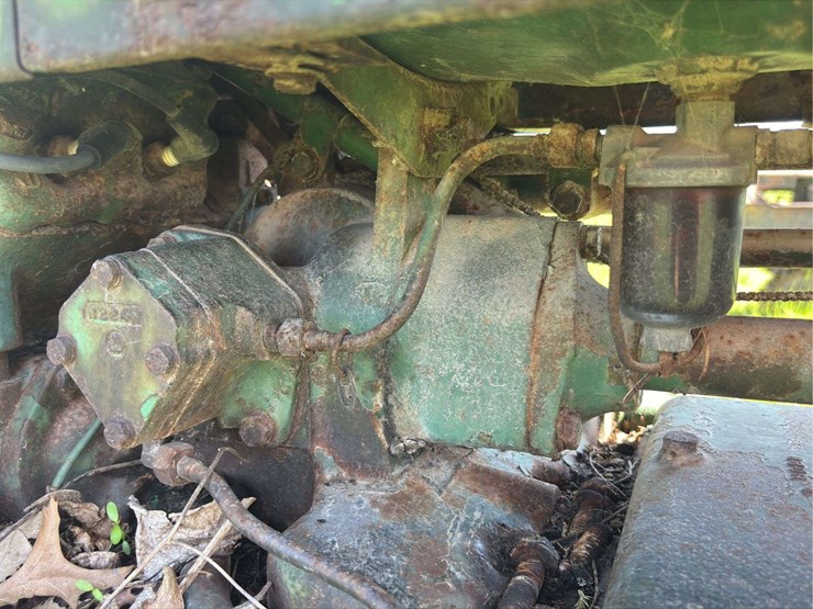 john-deere-70-image-21