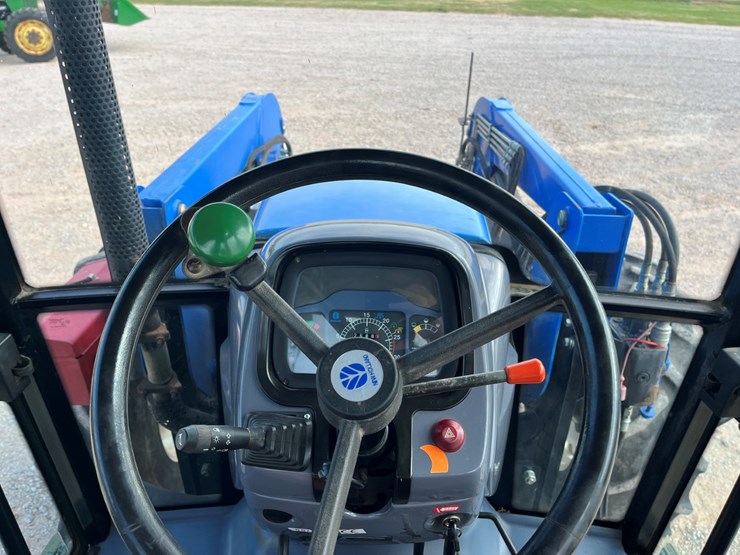 2007-new-holland-td95d-image-22