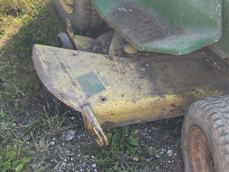 john-deere-112-image-41