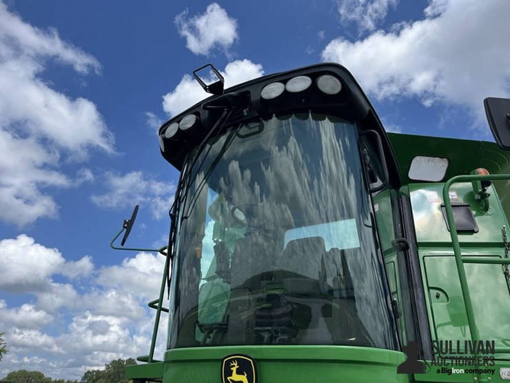 2010-john-deere-9670-sts-image-10