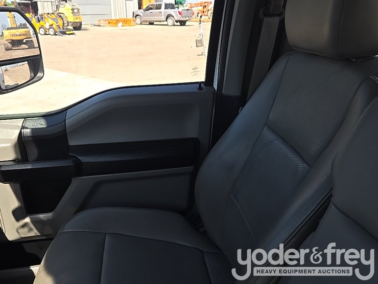 2019-ford-f550-xl-image-81