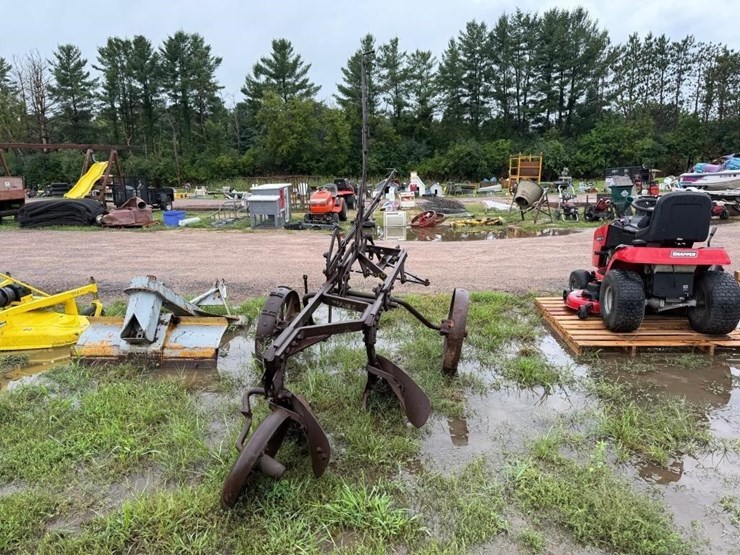 john-deere-44-image-5
