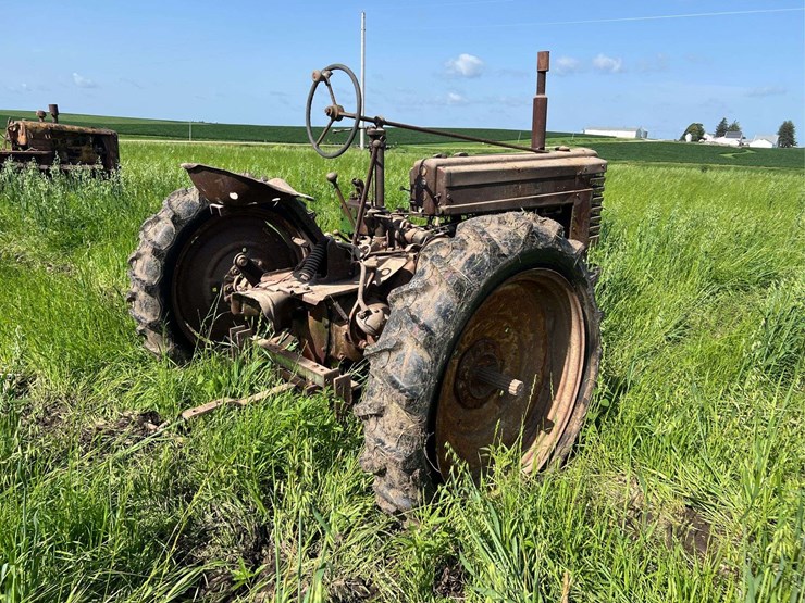 john-deere-h-image-5