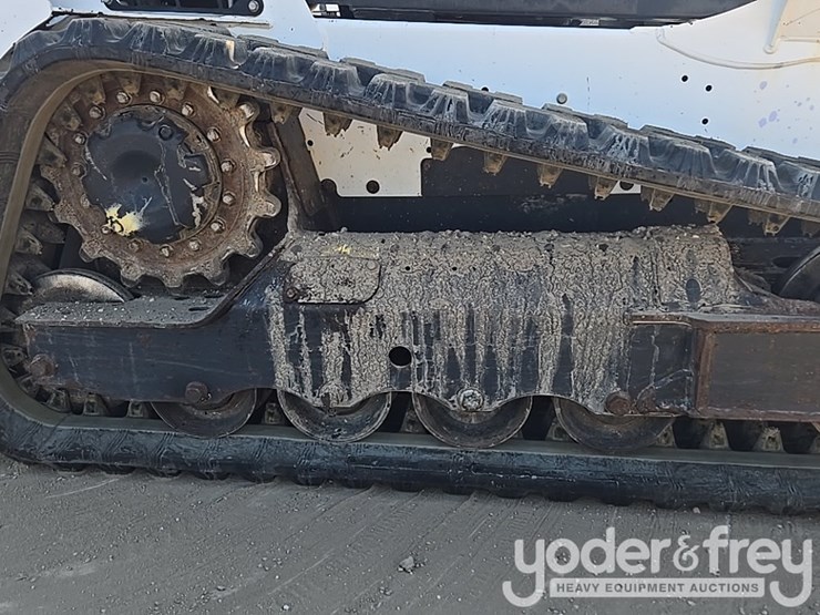 2019-bobcat-t590-image-23
