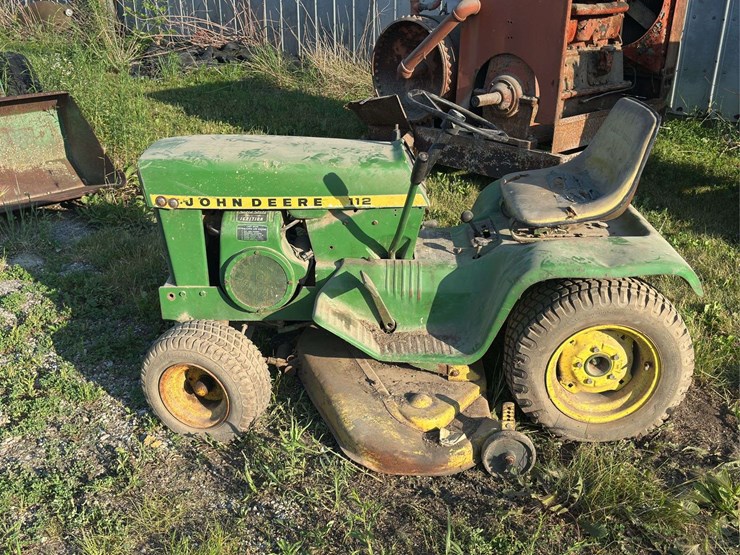 john-deere-112-image-2