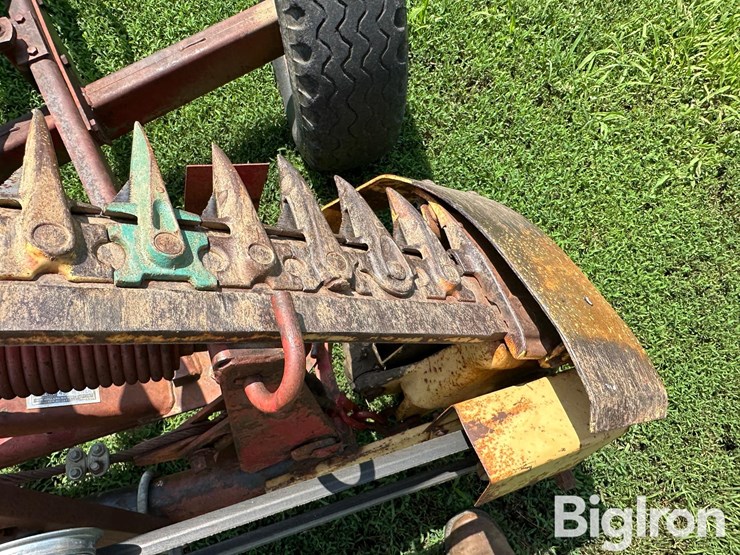 new-holland-455-image-19