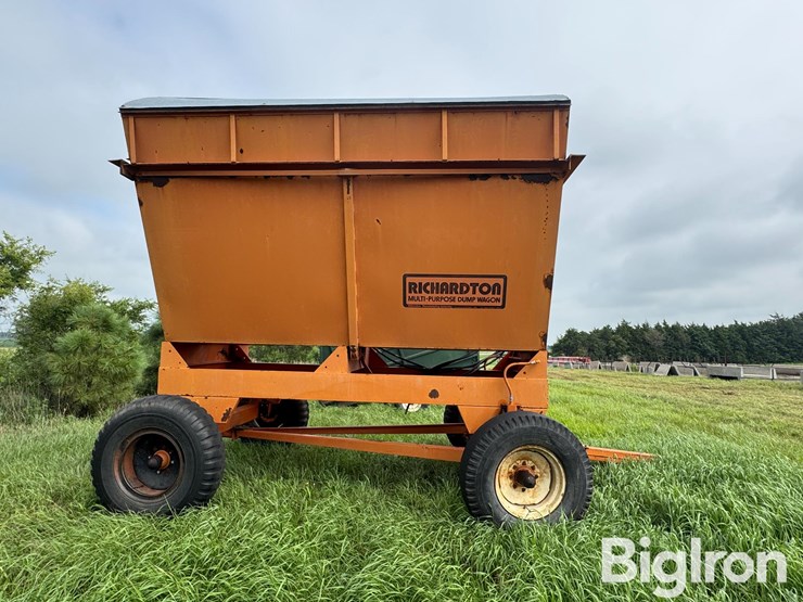 richadton-1200-harvest-wagon-image-5