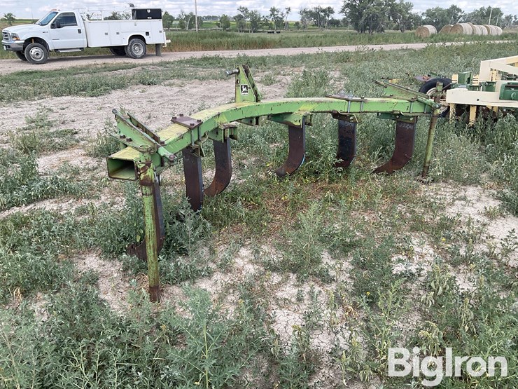 john-deere-6-image-7