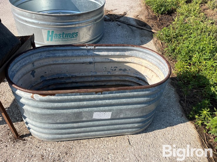 tubs-&-tank-image-9