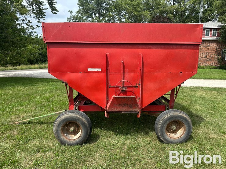 john-deere-1065-image-8