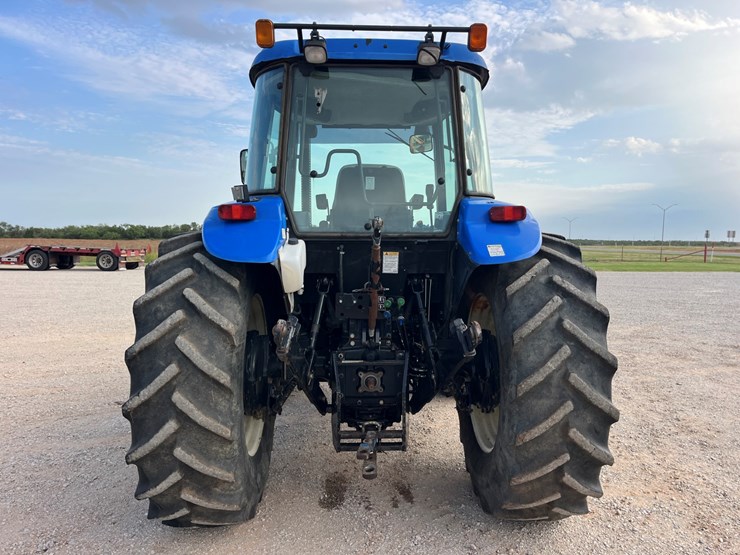 2007-new-holland-td95d-image-10