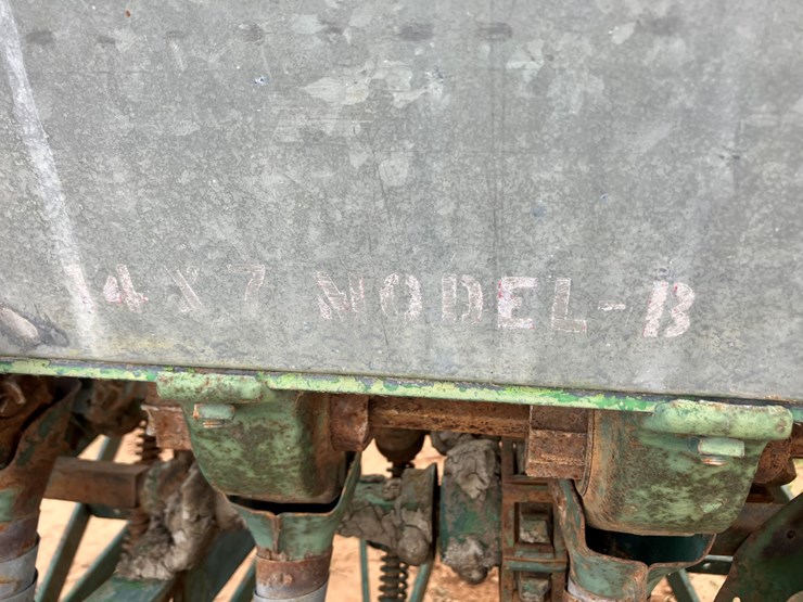 john-deere-14-image-10