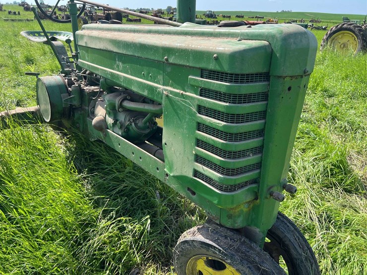 john-deere-h-image-10
