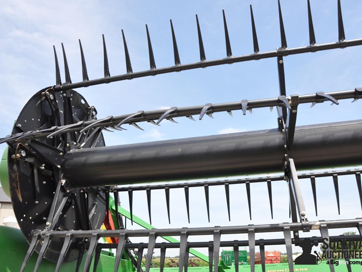 2018-john-deere-635fd-image-10