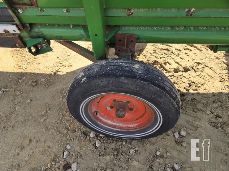 2004-john-deere-620f-image-17