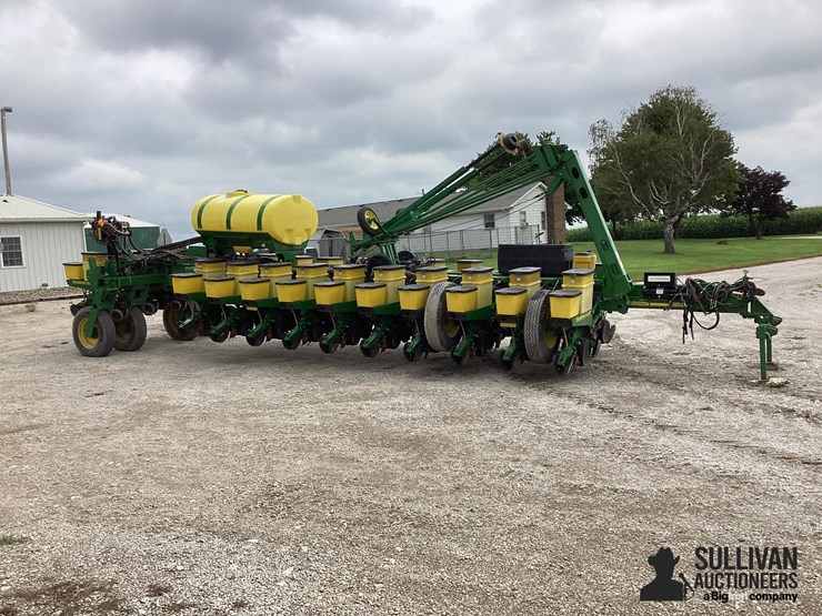 2009-john-deere-1770nt-image-4