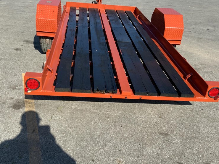 ditchwitch-s/a-tilt-bed-trailer-image-14