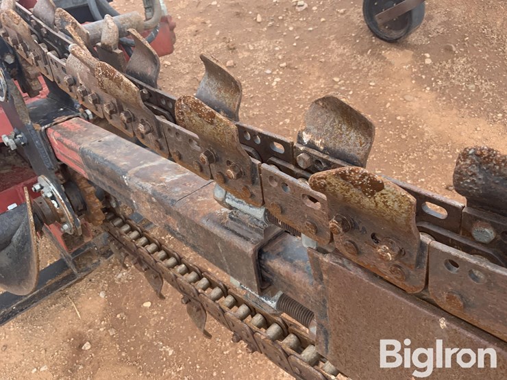 braintree-165436-trencher-w/skid-steer-mounts-image-16