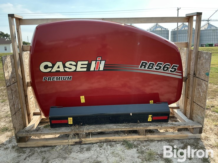 case-ih-rb565-image-2