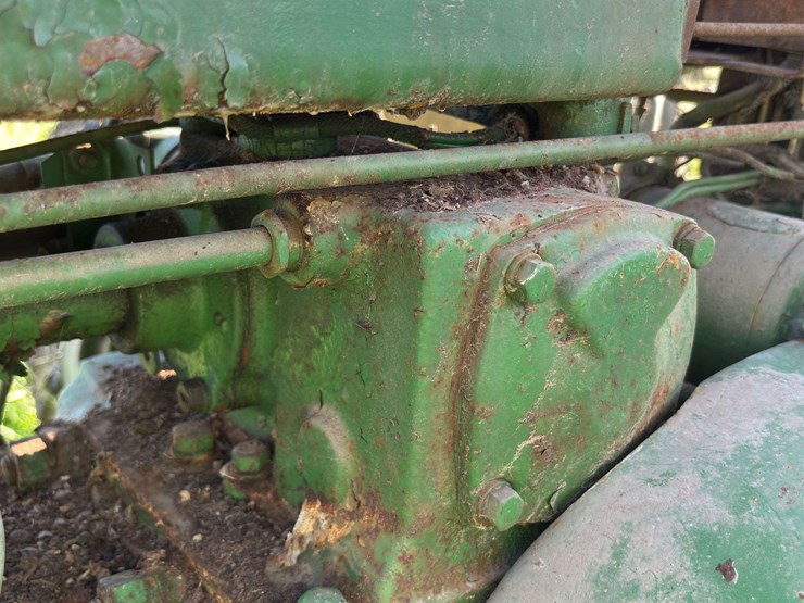 john-deere-model-b-image-30
