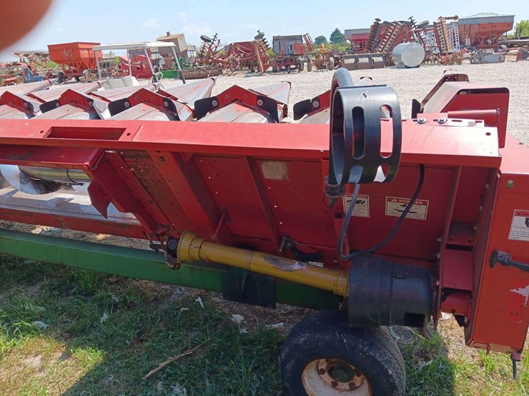 2024-massey-ferguson-863-image-3