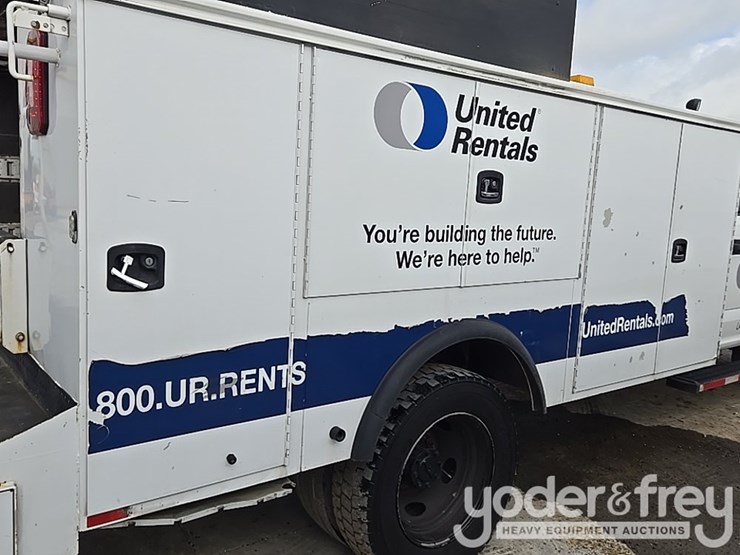 2019-ford-f550-image-22