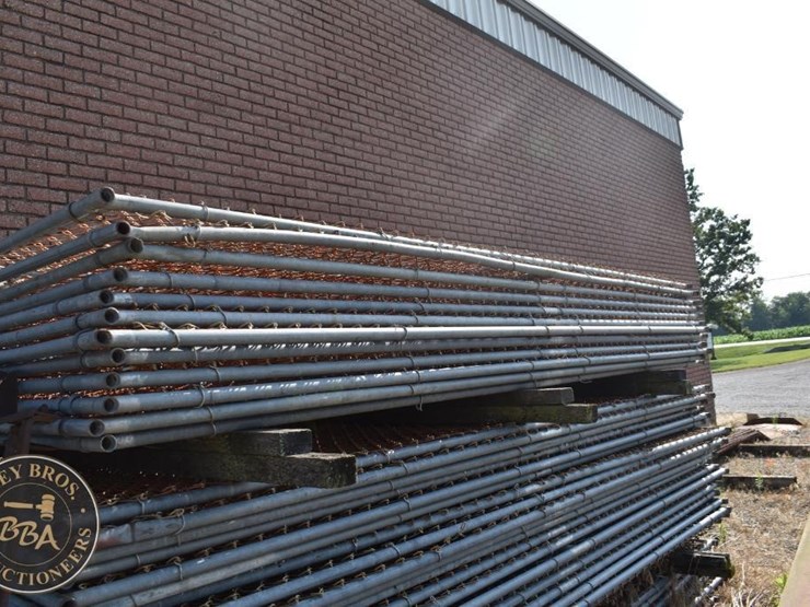 chain-link-perimeter-fence-44028-image-6