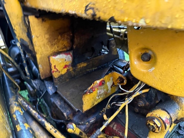 ford-4000-image-13