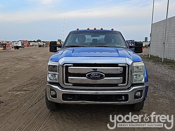 2014-ford-f550-xl-image-8