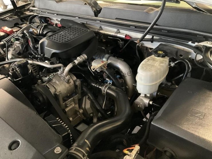 2009-chevrolet-silverado-3500hd-image-10