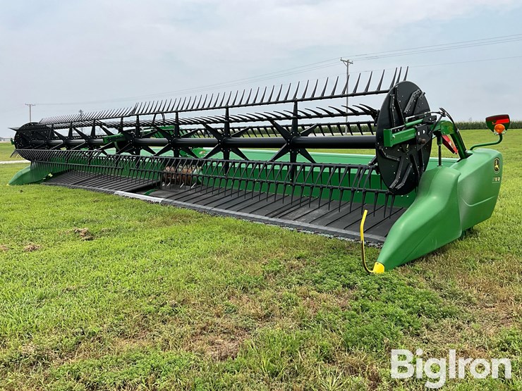 2017-john-deere-640fd-image-1