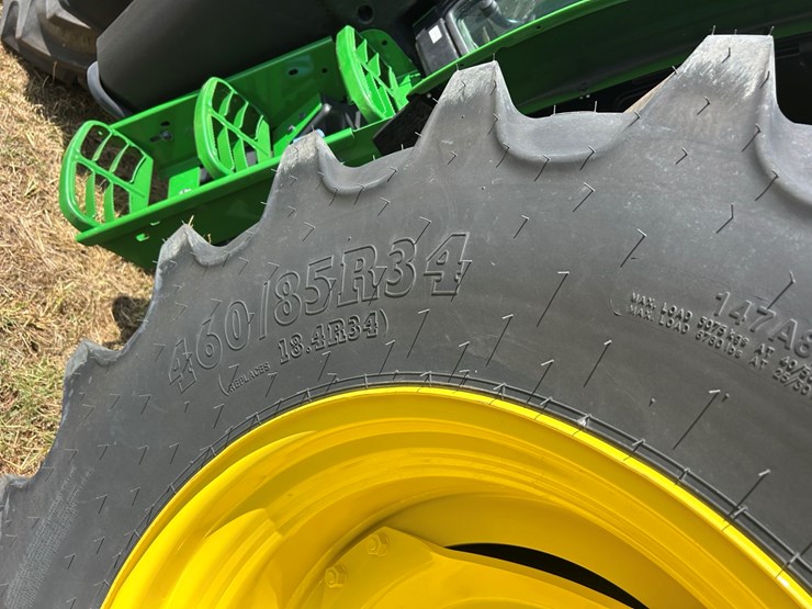 2023-john-deere-6120m-image-11