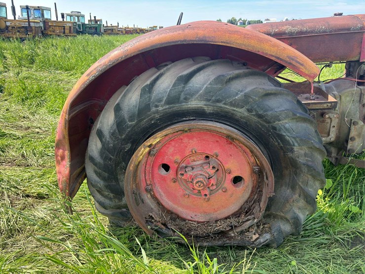 massey-ferguson-95-image-32