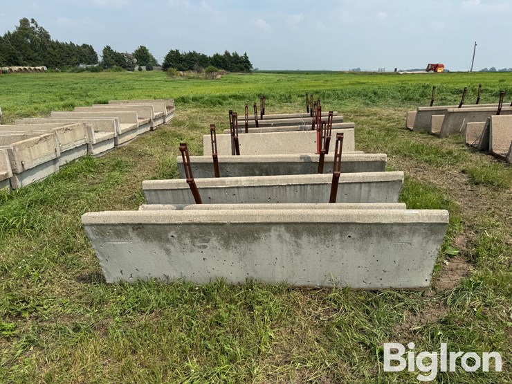 concrete-feed-bunks-image-2