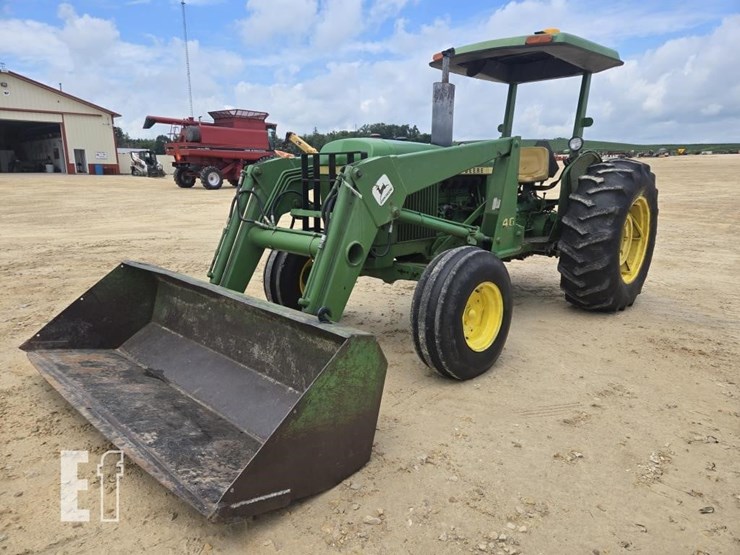 john-deere-2640-image-1