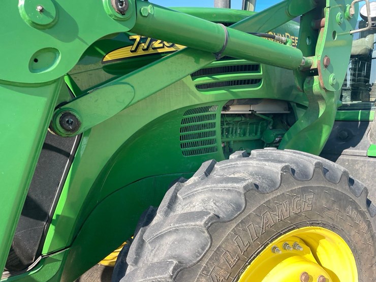 john-deere-7720-image-32