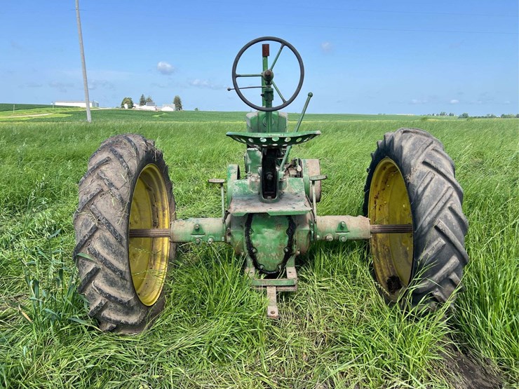 john-deere-h-image-4