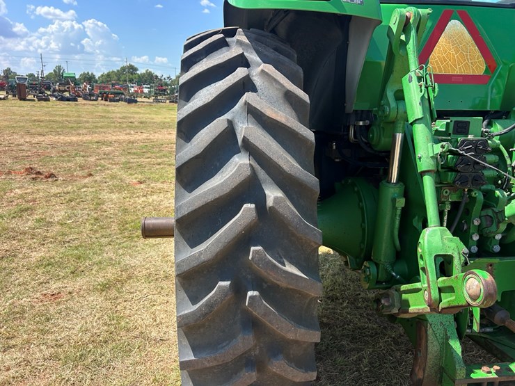 john-deere-8120-image-10