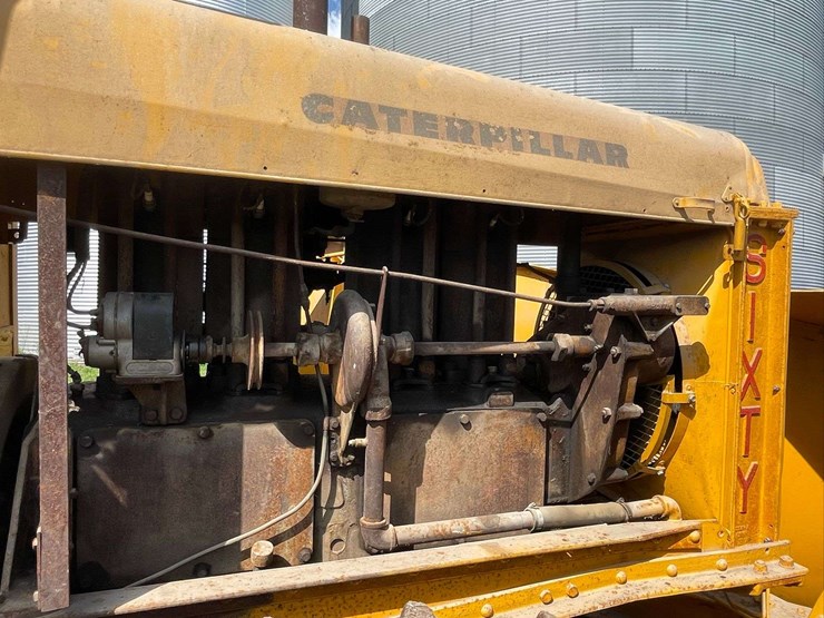 caterpillar-sixty-image-25