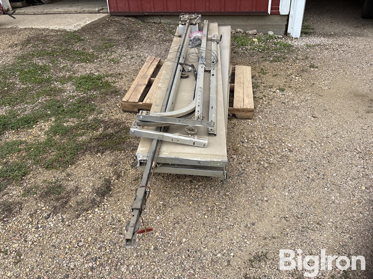 gadco-9'-x-7'-garage-door-w/-opener-image-6