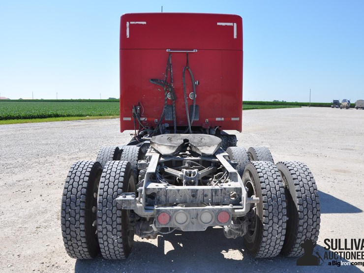 2019-kenworth-t680-image-6