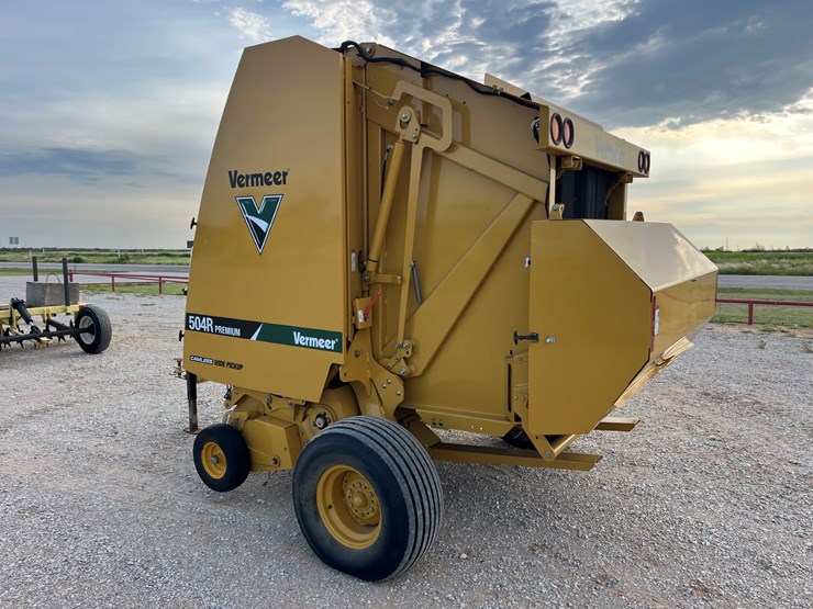 2018-vermeer-504r-image-11
