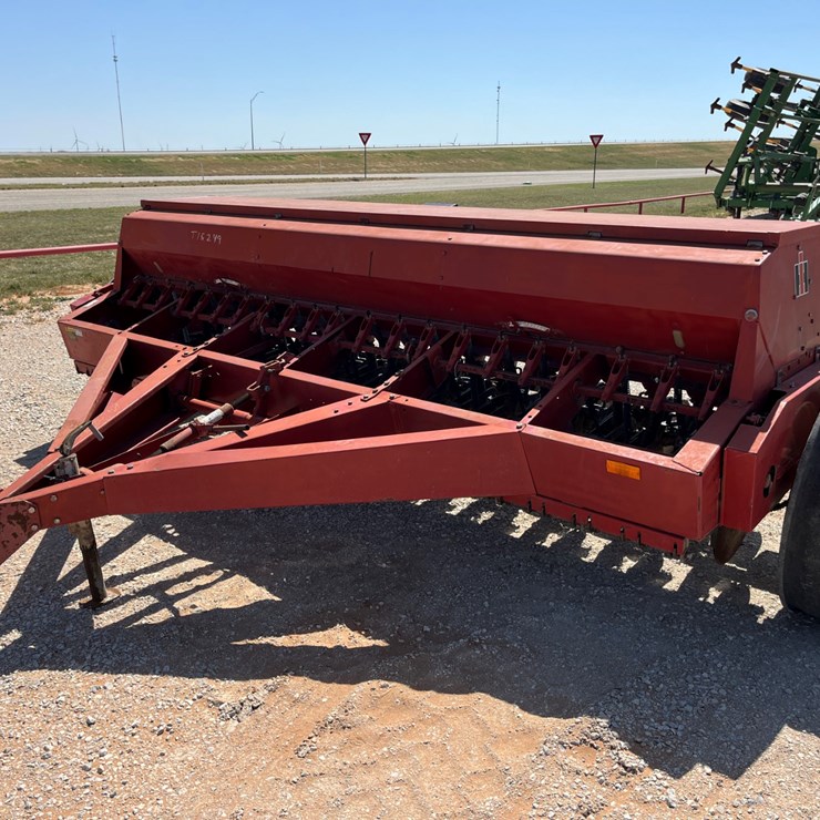 INTERNATIONAL 5100