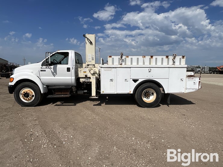 2006-ford-f750-image-8