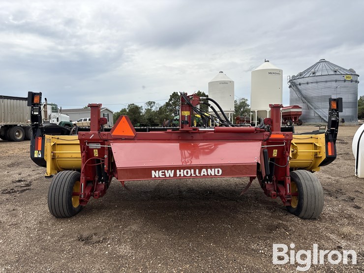 2014-new-holland-h7150-image-6
