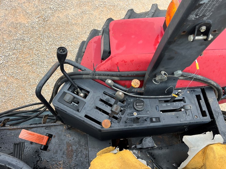 1994-case-ih-5230-image-15