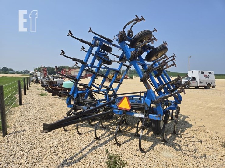 dmi-26'-field-cultivator-3777-image-8