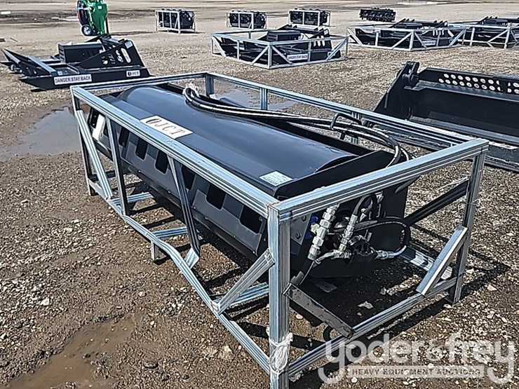 unused-jct-hd-vibratory-roller-to-suit-skidsteer-image-1