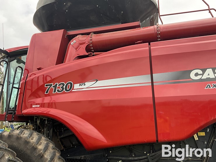 2013-case-ih-7130-image-13