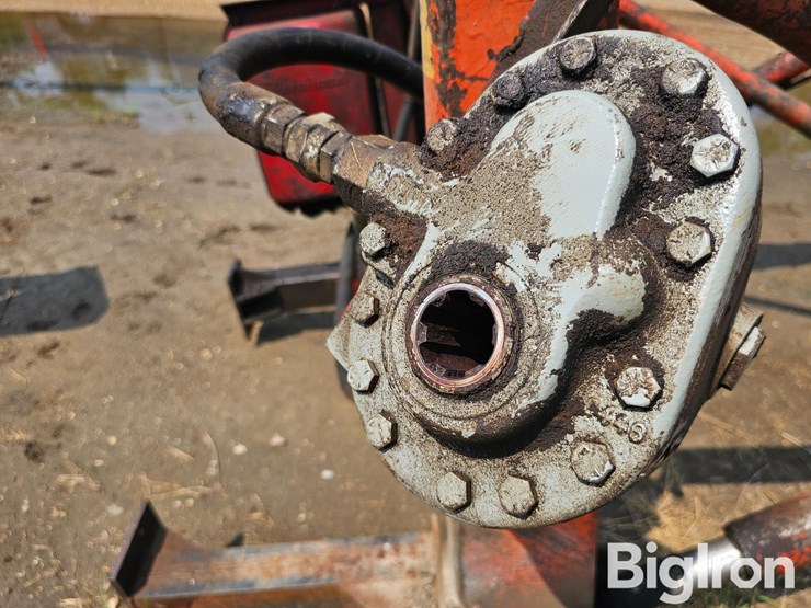 john-deere-3020-image-15